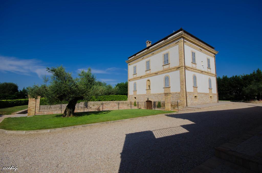 Il Casino Di Remartello Villa Loreto Aprutino Exterior photo