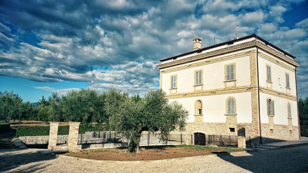 Il Casino Di Remartello Villa Loreto Aprutino Exterior photo